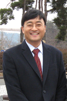 Доктор Хун Кук, генеральный директор госпиталя «Хвасун» Национального университета Чоннам, педиатр (Республика Корея)